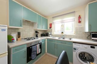 Pure Apartments Commuter- Dunfermline South - 2