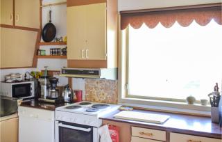 4 Bedroom Lovely Home In Strandebarm - Strandebarm - 9