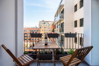 +25Y ONLY, Family flat near the beach - Barcelone - 2
