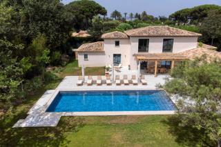 Luxurious Villa facing the Baie des Canebiers - Saint-Tropez - 0
