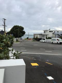 Beachside studio - New Plymouth - 6