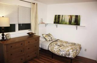 Stay Anchorage! Furnished Two Bedroom Apartments With High Speed WiFi - Anchorage - 2