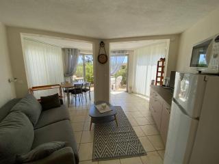 Studio Cabine 4 Pers avec Terrasse, Face Mer, Accès Direct Plage, Proche Commerces et Parc Aqualand - FR-1-81-600 - 9