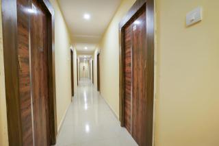 Hotel O R Square Stay Near LB Nagar Metro - 8