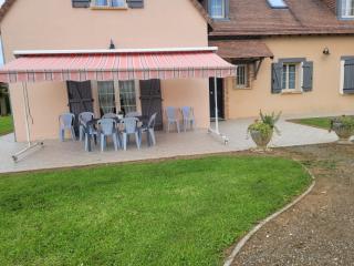 Chez Jo - - 8