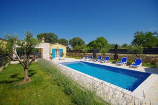 Iria Bella - Marčana - 6
