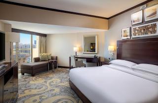 Sheraton Dubai Creek Hotel & Towers - Dubai - 9