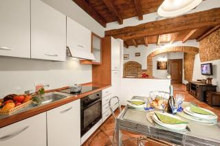 Laura - Salò - Near Lake & Beach - Happy Rentals - 8