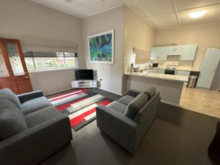 2 Bedroom Apartment near Graftons Waterfront - Grafton - 2