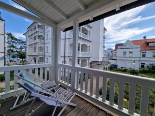 Strandvillen Binz - Ferienwohnung mit 2 Schlafzimmern und Balkon AH-720 - Binz - 3