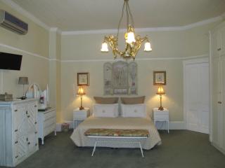 Avondrust Guest House - Graaff-Reinet - 9