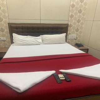 Hotel Royal Residency - Chembur - Mumbai - 9