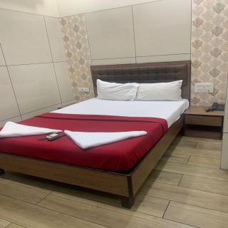 Hotel Royal Residency - Chembur - Mumbai - 7