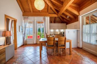 Weingut Lieselehof Apt Rosengarten - Caldaro - 6