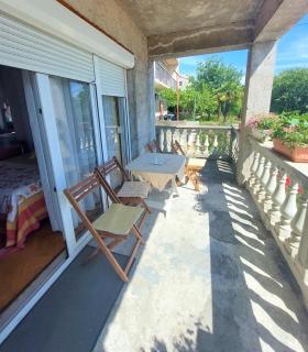 Apartmani Crikvenica 37796 - Winand - 2