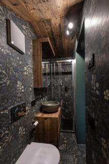 Cortina Center House - 1