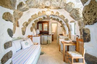 Messes Traditional Stone House with Amazing Sea View - Mandrakion - 4