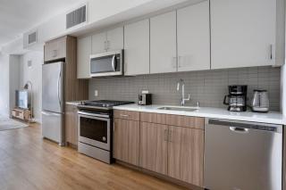 Culver City 1br w media room gym nr light rail LAX-1097 - Los Angeles - 4