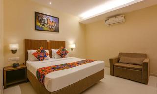 FabHotel Royal International - Nr Mumbai International Airport - Mumbai - 9