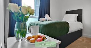 Cambridge Stays Central Apart Hotel 2BR Flats-EASY Walk to City Centre-Parking-Balcony - 6