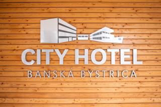 City Hotel B&B, reception 24 7, 800m od-from R1, free parking - Banská Bystrica - 8