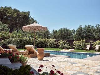 La Maison Du Maire - Luxury Villa with Private Pool, by ZanteWize - Sarakinádhon - 0