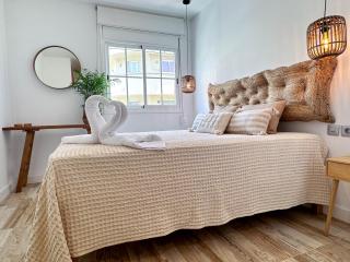 Casa Elsa with Free Parking - Los Abrigos - 2