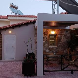 Boutique Eptalofos 15min from airport and sea - Kouvarás - 1