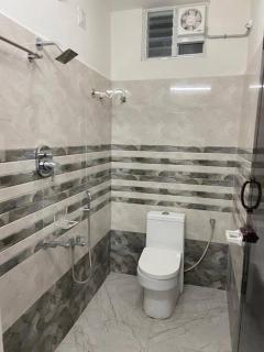 Variyar Service Apartments Unit B 1st Floor - Vellore - 5