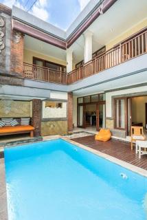 Villa Bolusky 3BR - Canggu - 9