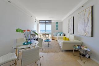 Top Floor Apartment Camps Bay Beach - 5