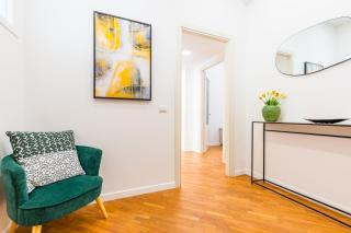 Stanzione Classy Flat at Vomero Central by Napoliapartments - Napels - 3
