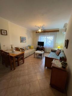 Grandma’s cozy apartment - Saranda - 1