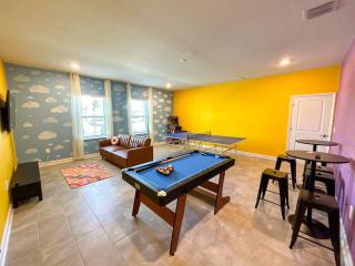 9114 Luxury Home Plus Private Pool - 3