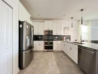 9114 Luxury Home Plus Private Pool - 1
