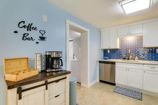 2 Mi to Bradenton Beach Water-View Home with BBQ - Bradenton - 1