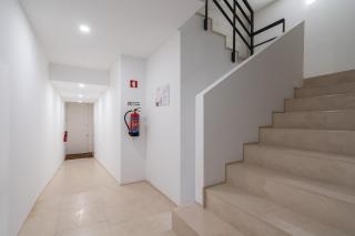 Host Wise - Charming Welcoming Flat - Centrally Located - Porto - 1