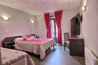 Hotel Central - Saint-Pierre-dʼAlbigny - 7
