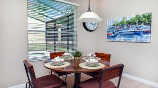 Cozy 5br Home w/Game room Pool Spa Disney - Orlando - 3