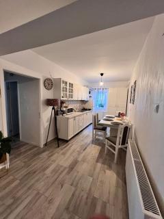 Sweet Home Apartament - Predeal - 8