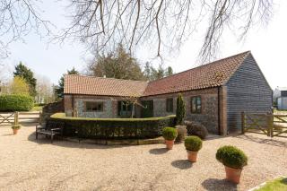 Wash House, Rookery Farm - West Beckham - 0