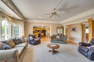 Country Living with Spacious Yard Sibley Home! - - 6