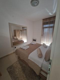 J&A Apartman - 5