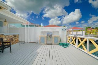 Attractive 3-Bedroom Home - Harbour Breeze - Jolly Harbour - 1