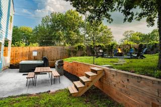 Large Modern Home Centrally located With Hot Tub - Atlanta - 9