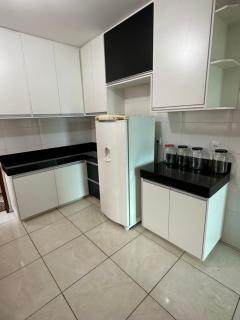 Apt. Grande 5 Camas próx. UFU, Centro, Aeroporto. - 1