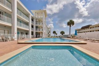 Coastal Waters 213 2Nd Floor Condo With Ocean Views From Your Balcony - New Smyrna Beach - 9