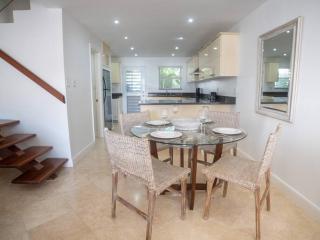 Hidden Pearl (224D), South Finger, Jolly Harbour - 8