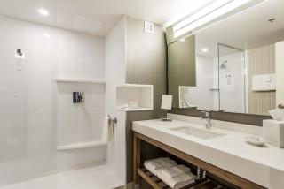 Courtyard by Marriott Montreal West Island/Baie D’Urfe - 7