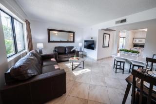 136 Fully Furnished, amenities galore - Scottsdale - 8